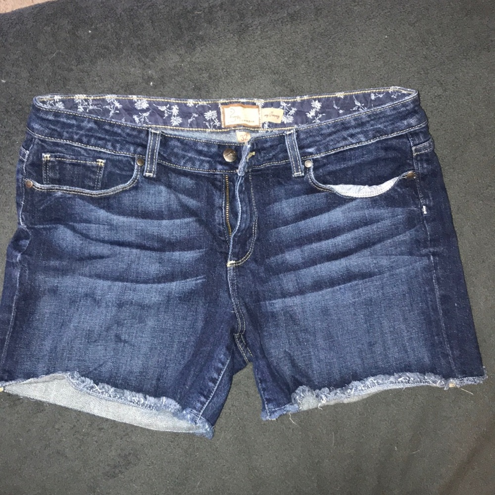 Paige Denim jimmy jimmy distressed midi shorts